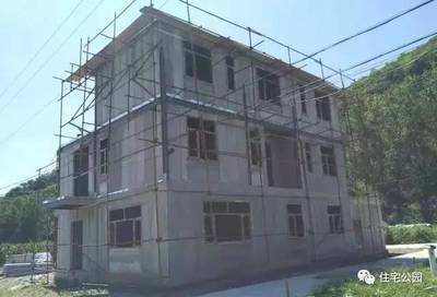 施工隊作品展丨當保溫墻板遇上鋼結(jié)構(gòu),裝配式作業(yè)就是這么強!